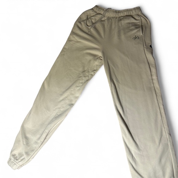 Alo Accolade Hoodie and Sweatpants Set Bone - Picture 8 of 16